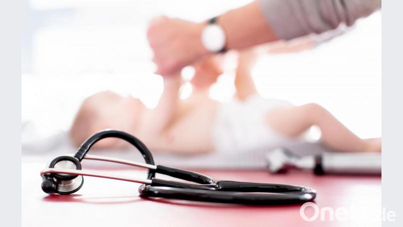 Die ärztliche Versorgung im Landkreis ist ein emotionales Thema. Auch der Kreistag beschäftigte sich damit. Symbolbild: Friso Gentsch/dpa