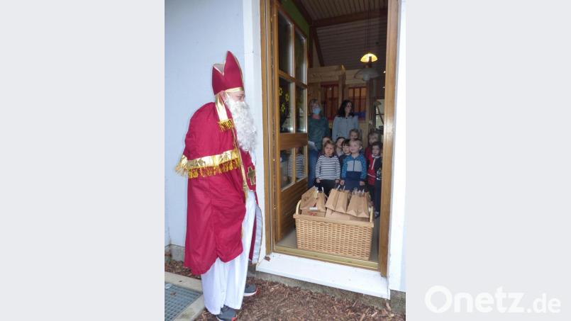 Nikolaus bei den &quot;Burgspatzen&quot; Bild: sl
