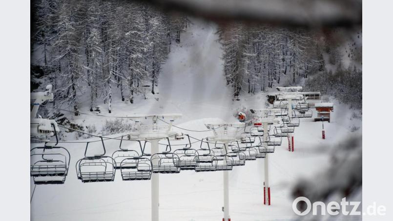 Die tschechische Polizei plant angesichts der Öffnung der Skigebiete in den Mittelgebirgen von Freitag an schärfere Kontrollen im Grenzgebiet zu den Nachbarstaaten. Bild: Gabriele Facciotti