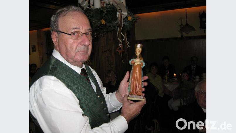 Der ehemalige Landvolkpfarrer Paul Urlberger brachte den Brauch des Frauentragens zum Landvolk Wernersreuth. Bild:  privat