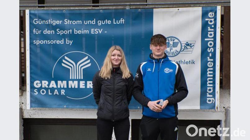 Trainerin Melanie Sichelstiel mit Louis Sichelstiel. Bild: Philipp Bäumler/exb