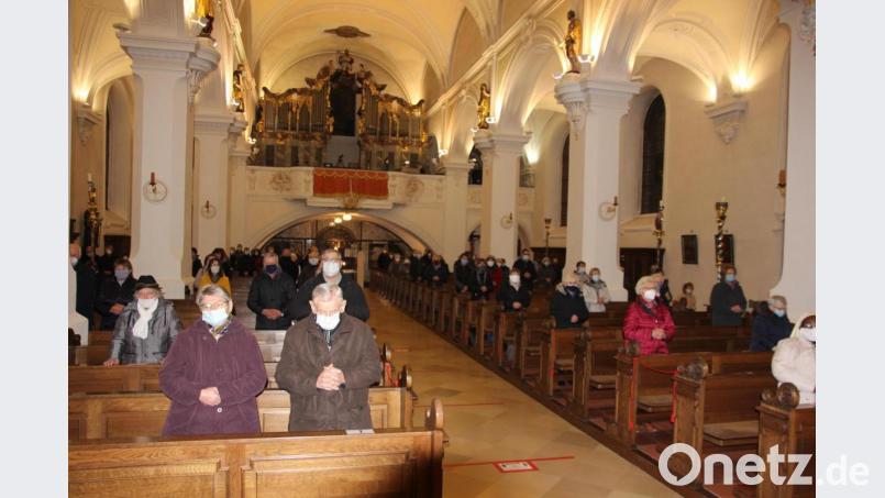 Gut besucht war die 404. Monatswallfahrt in der Stadtpfarrkirche. Bild: kro