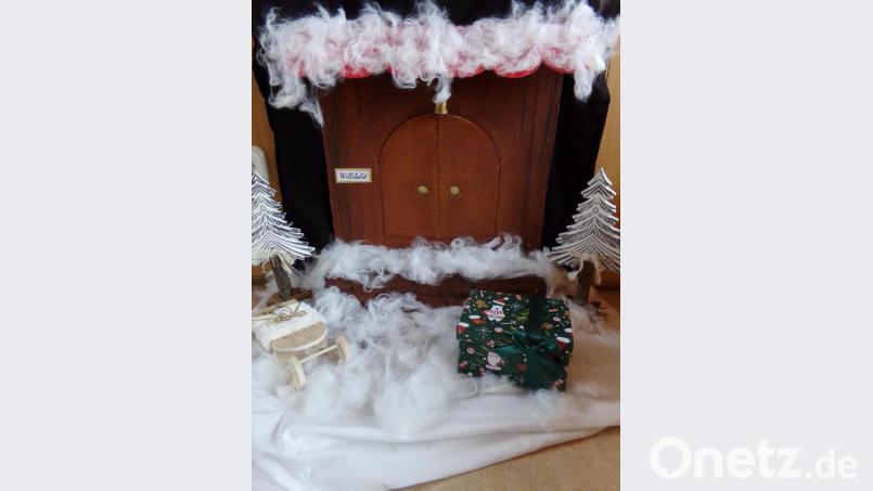 Hier wohnt Weihnachtswichtel Willibald. Gesehen hat ihn noch kein Kindergartenkind, aber er schreibt jeden Tag einen Brief. Bild: fks
