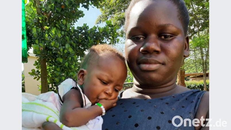 Die Ugandamission ist immer auf Spenden angewiesen. Aktuell ist es die dreimonatige Namakula, die dringend am Herzen operiert werden muss. Die Mutter der Kleinen setzt ihre ganze Hoffnung auf Hilfe aus der Oberpfalz. Bild: fef