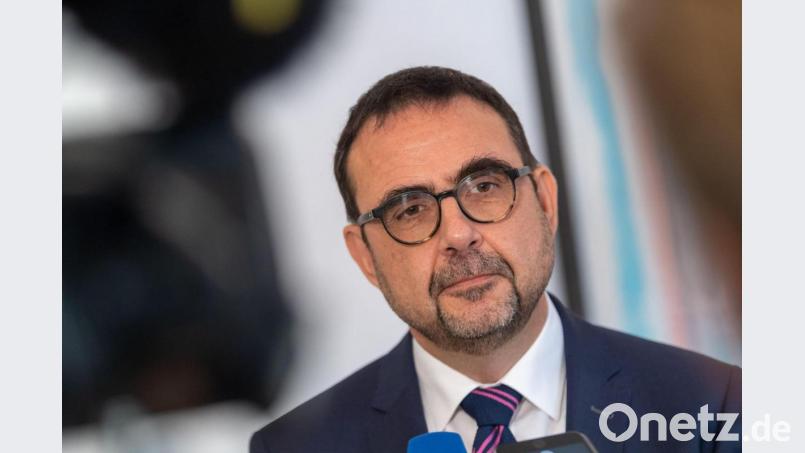 Klaus Holetschek (CSU), Gesundheitsstaatssekretär, bei einem Interview. Foto: Peter Kneffel/dpa Bild: Peter Kneffel