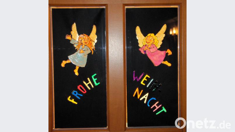 Bilder säumen den Stationenweg vom Kloster zum Schmidmühlener Pfarrgarten. Bild: bjo