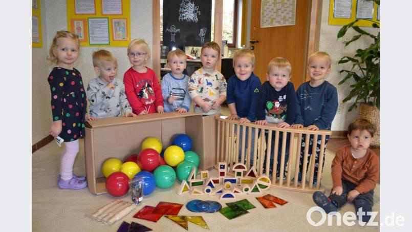 Neue Spielsachen sind immer interessant. Das Christkind war im Kindergarten schon etwas früher da. Bild: ffz