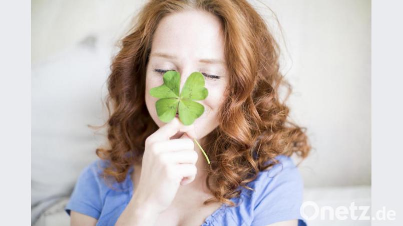 Wir alle wünschen uns Glück im neuen Jahr. Bild: Diana Drubig - stock.adobe.com