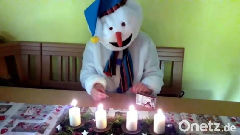In den Advents-Videos wurde von einem Schneemann durchs Programm geführt. Bild: Evang. Pfarramt Tirschenreuth/exb