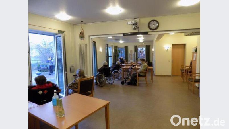 Der Posaunenchor bringt Abwechslung ins Dr. Stephan-Kastenbauer-Haus. Bild: exb