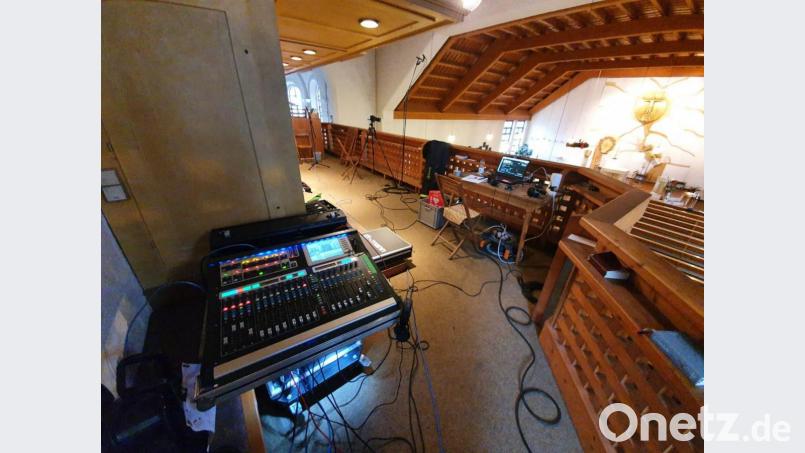 &quot;Die Technik steht&quot; für den Livestream der KLJB Waldthurn an Weihnachten, Silvester und Dreikönig. Bild: fvo