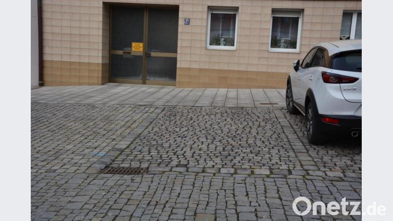 Variante I wird von den Behindertenbeauftragten bevorzugt, weil er unmittelbar am Gehweg liegt und es kurze Wege gibt. Bild: jr