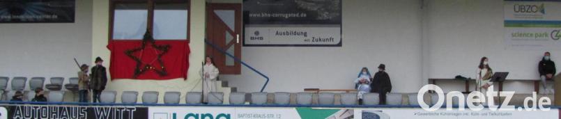 Auch beim Krippenspiel in Weiherhammer wurde auf gebührenden Abstand der kleinen Schauspieler geachtet. Bild: sei