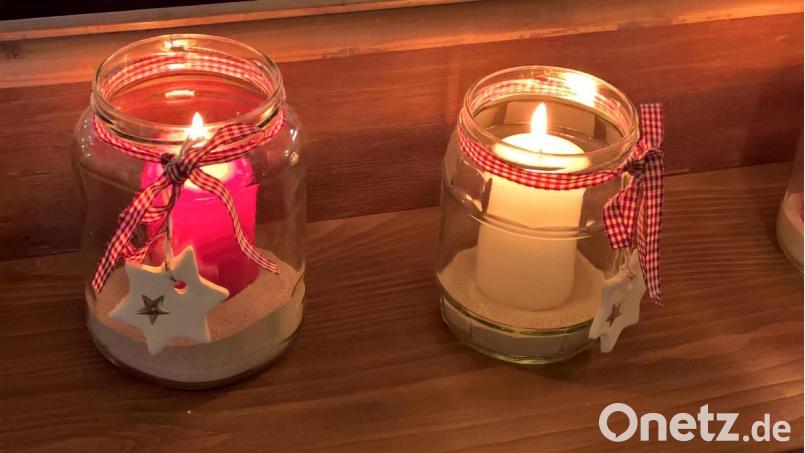 Mit viel Liebe zum Detail erhielten die Kerzenlichter viel positive Resonanz und erzeugten Freude und Weihnachtsgefühl bei den Gottesdienstbesuchern. Bild: rpp