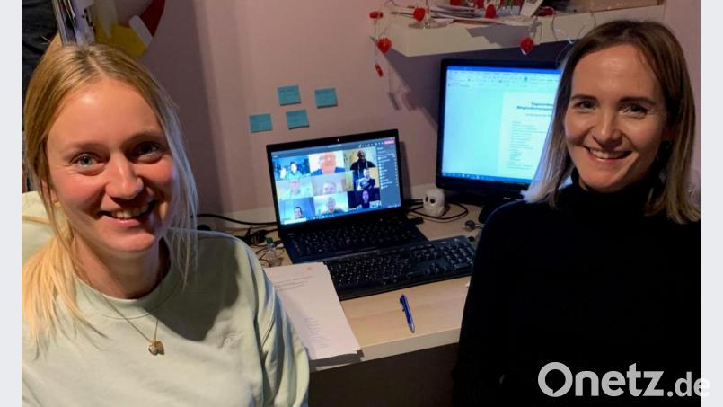 Die wiedergewählte Vorsitzende Stefanie Kaiser-Lehner (rechts) und die neue Kassiererin Carina Kaiser haben alle Mitglieder im Visier. Bild: gz