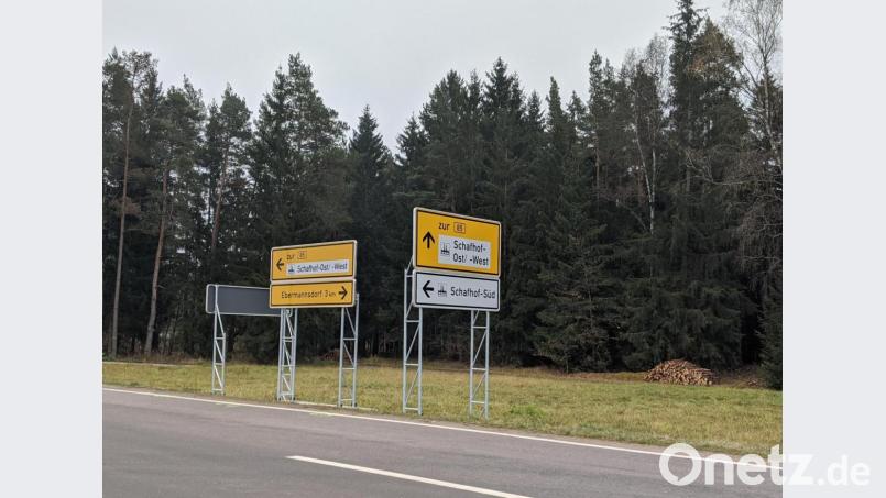 Die Zufahrten zu den drei Industriegebieten im Bereich Schafhof werden neu beschildert. Bild: Gemeinde Ebermannsdorf/exb