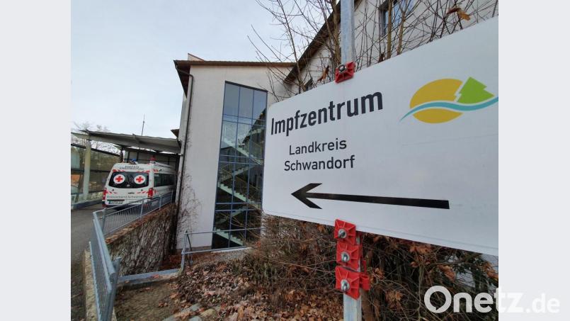 Im ehemaligen Krankenhaus in Nabburg ist das Impfzentrum für den Landkreis Schwandorf untergebracht. Bild: Tietz