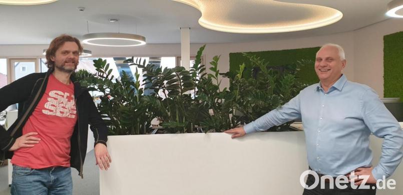 Die TiKI-Geschäftsführer Reinis Vicups (links) und Ralf Plüschke. Bild: Bühner