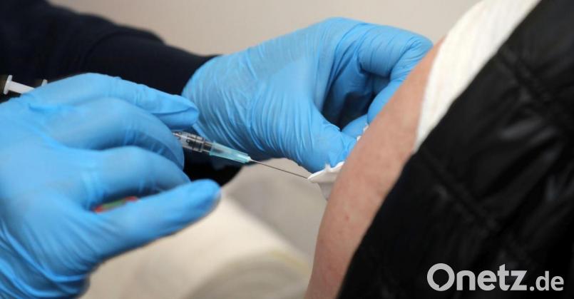 Die Impfungen gegen das Coronavirus erhalten jetzt eine neue Zielgruppe mit oberster Priorität: die Über-80-Jährigen. Archivbild: Wolfgang Steinbacher