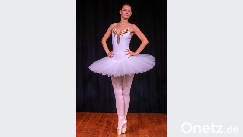 Ballerina Lea Koos. Bild: Peter Klein/exb