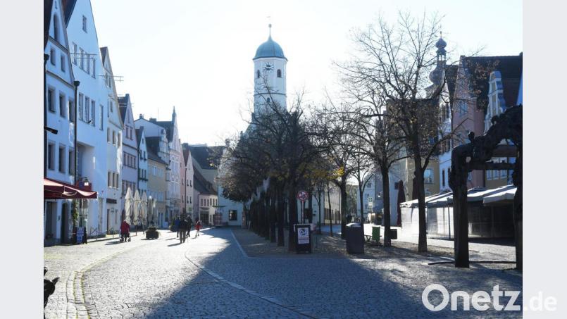Die 15-Kilometer-Regel gilt laut den Zahlen vom RKI am Montag auch in der Stadt Weiden. Archivbild: Gabi Schönberger