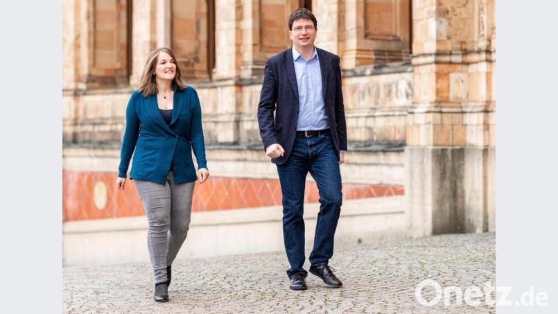 Die Politiker Florian von Brunn und Ronja Endres wollen zusammen die Bayern-SPD leiten. Bild: Lennart Preiss/SPD/dpa