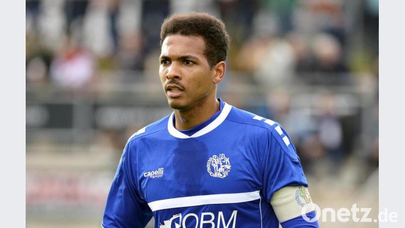 Kapitän und Innenverteidiger Julian Ceesay von der DJK Gebenbach. Archivbild: Ziegler