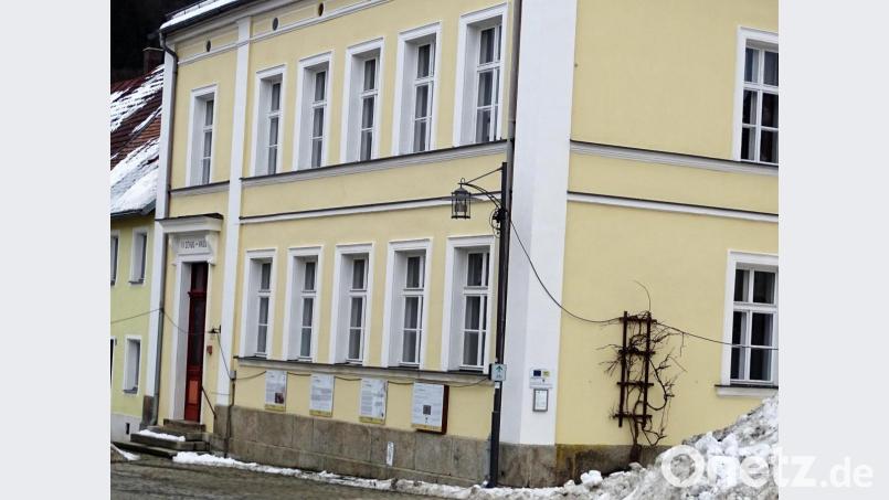 Das Alte Schulhaus in Waldeck ist ein geschichtsträchtiger Ort. Bild: hl