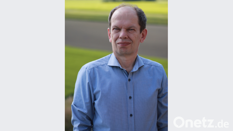 Für den Wernberger Werbe-Experten Manfred Engel ist Wikipedia ein Hobby. Bild: Tanja Engel