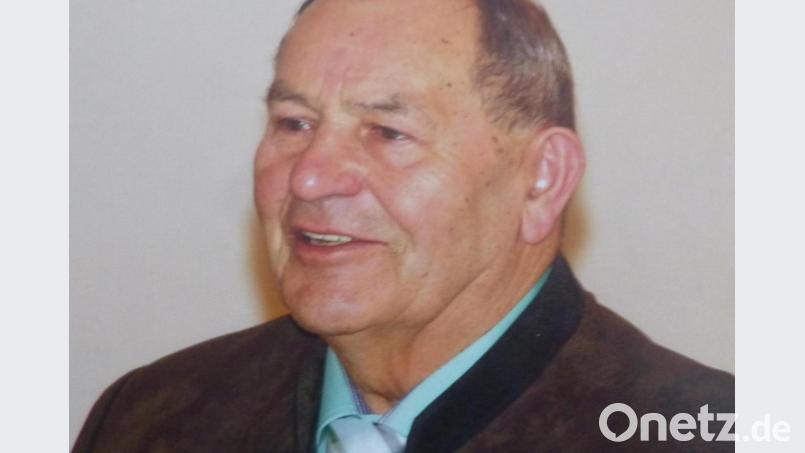Schreinermeister Josef Lobenhofer feierte seinen 85.Geburtstag. Bild: bk