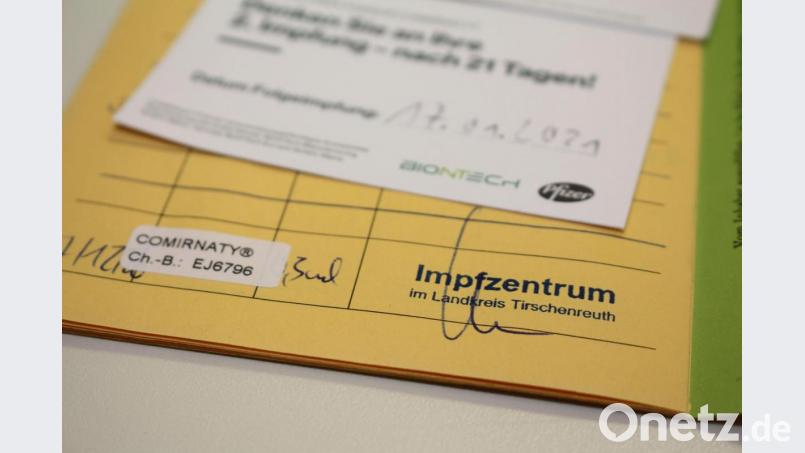 Im Landkreis Tirschenreuth sind bei weitem noch nicht so viele Menschen gegen das Coronavirus geimpft wie geplant Bild: Sven Lehner/exb