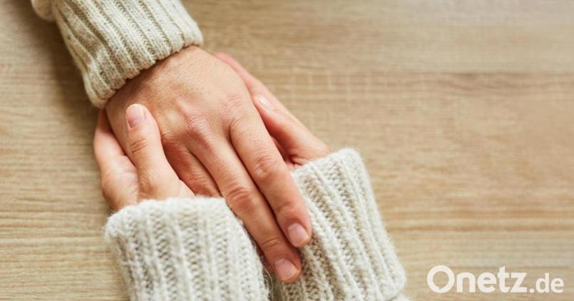 Menschen, die sich auch für andere einsetzen, sind glücklicher. Bild: Robert Kneschke - stock.adobe.com