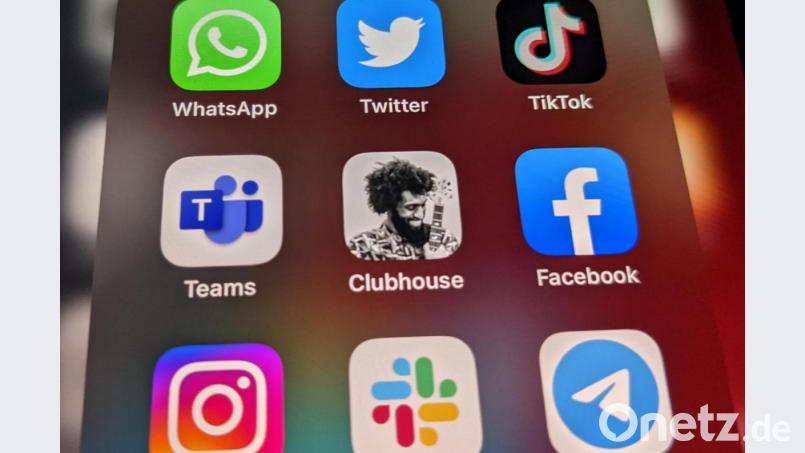 Auf einem Level mit Facebook, Twitter und Instagram: Die Audio-App Clubhouse scheint im Konzert der Großen angekommen zu sein. Bild: Christoph Dernbach