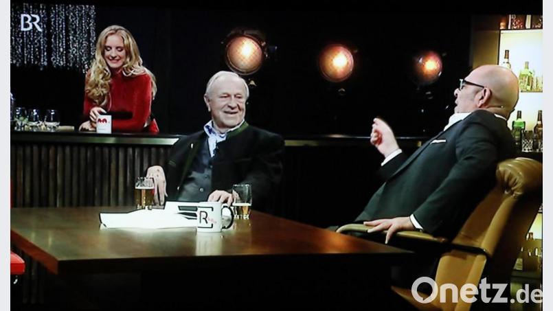 Altlandrat und WAA-Widerstands-Ikone war Hans Schuierer zu Gast in der Talkshow von Hannes Ringlstetter. Screenshot: Götz