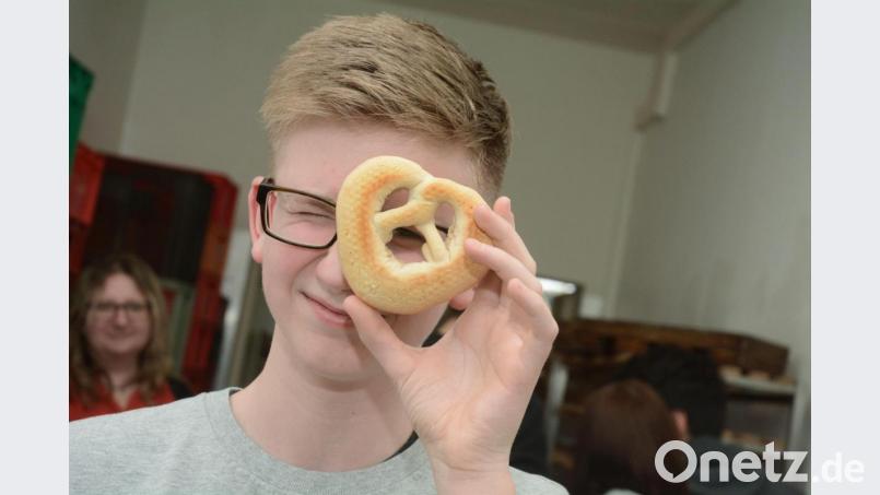 Auch als Fachverkäufer in der Bäckerei gibt es noch viele freie Lehrstellen. Bild: Gabi Schönberger