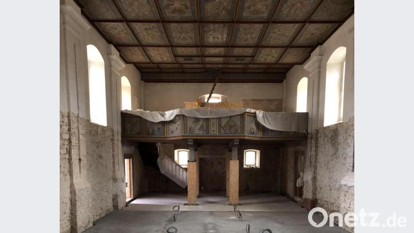 Die Expositurkirche St. Johannes der Täufer wird derzeit innen komplett saniert. Bild: AIB Schultes/exb