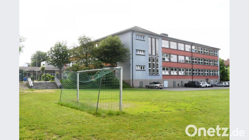 Der Außensportplatz wird nicht mehr benötigt. Bild: Gabi Schönberger