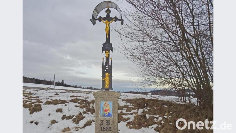 Dorf- und Flurkreuze sind ein Zeichen tiefer Frömmigkeit. Bild: apr