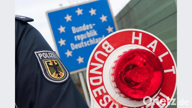 Auf eine Kontrolle der Bundespolizei folgt eine Reihe von Anzeigen. Symbolbild: Bundespolizei/exb