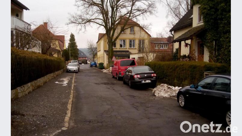In der Klostergasse wird das erlaubte Tempo auf 20 km/h reduziert. Bild: fpoz