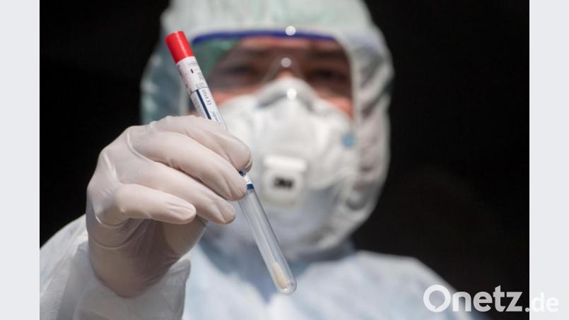 Nur zwei Neuinfektionen mit dem Coronavirus wurden zwischen Montag und Dienstag in Weiden und dem Kreis Neustadt/WN nachgewiesen. Symbolbild: Stefan Sauer/dpa