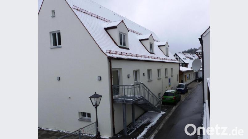 Der neue Kastler Kindergarten ist mit rund 100 Kindern in fünf Gruppen voll ausgelastet. Der Marktgemeinderat ist froh, dass Umbau und Sanierung abgeschlossen sind. Bild: jp