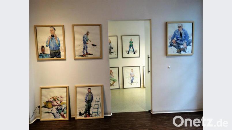 Rudolf Jäger hat die Ausstellung von Tilo Ettl ausgeweitet. Einige Werke sind auch außerhalb des Gastauasteller-Raums zu sehen. Bild: ubb