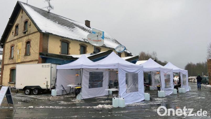 Die Corona-Teststation in Frankenreuth soll die benachbarten Stationen entlang der Grenze entlasten. Bild: Gustl Beer