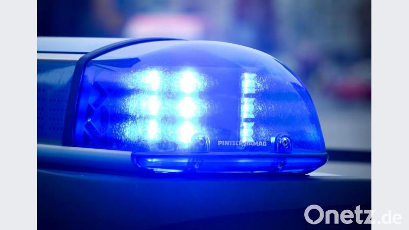 Ein 23-Jähriger rief am Freitagabend die Polizei, weil er um sein Leben fürchtete. Symbolbild: Patrick Pleul