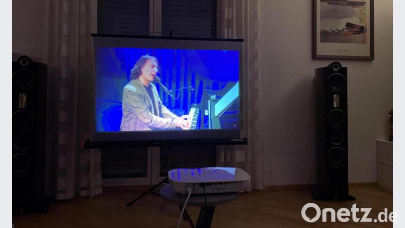 Ein Ausschnitt von Pippo Pollinas Konzert in Zürich. Bild: Poschenrieder, Vincent
