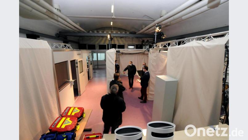 Vorstellung des Amberger Impfzentrums im Jugendzentrum. Bild: Stephan Huber