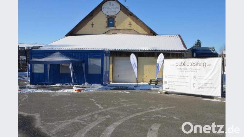 Am Sonntag hatte die Corona-Teststation in Frankenreuth bei Waidhaus nur von 18 bis 22 Uhr geöffnet. Bild: dob
