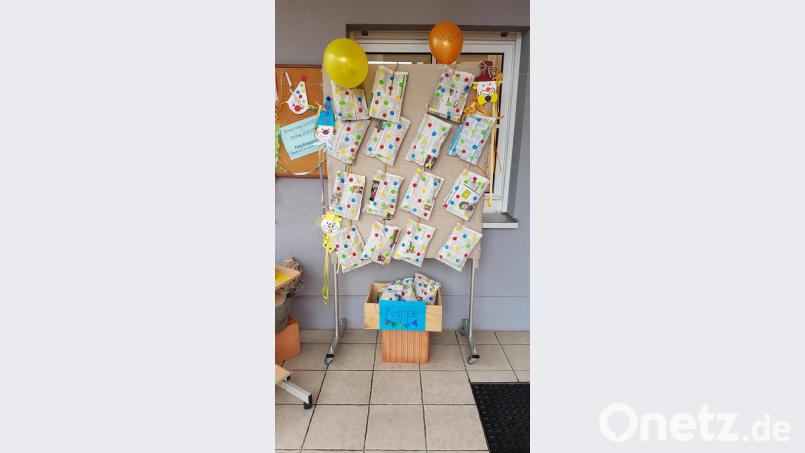 Mit ihrer Faschingsaktion wollten die Erzeieherinnen des Kindergartens Arche Noah den Kindern Freude bereiten. Bild: adj