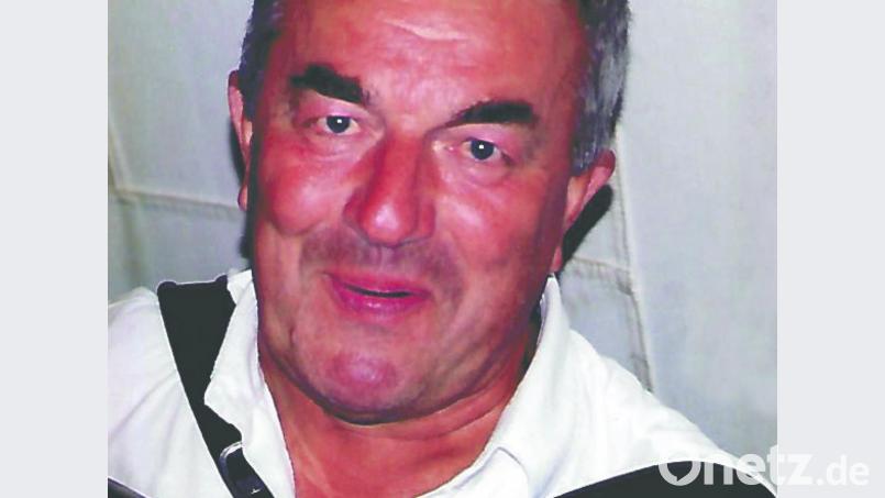 So kannten die meisten Karl Hackl: Mit der Quetschn und als Stimmungsmacher. Archivbild: Privat/exb